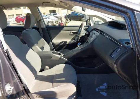 2014 Toyota Prius Two from USA, damaged, VIN JTDKN3DU7E1779102